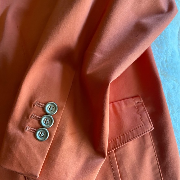 Talbots 2-button front jacket fully lined - Picture 6 of 7